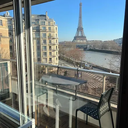 Luxury View Eiffel Tower 16th Trocadero Paris