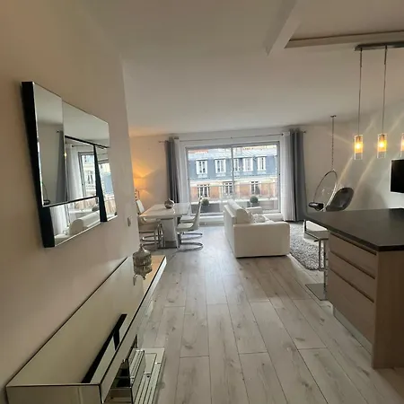 Apartment Luxury View Eiffel Tower 16th Trocadero Paris