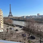 Luxury View Eiffel Tower 16th Trocadero شقة