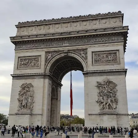 Luxury View Eiffel Tower 16th Trocadero *