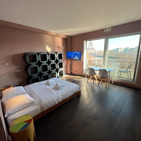 Luxury View Eiffel Tower 16th Trocadero