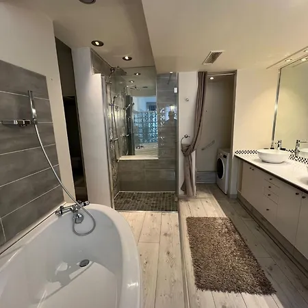 Luxury View Eiffel Tower 16th Trocadero *