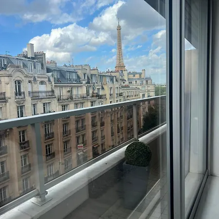 Luxury View Eiffel Tower 16th Trocadero