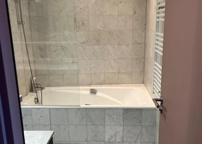 Luxury View Eiffel Tower 16th Trocadero