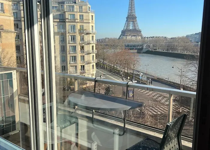 Luxury View Eiffel Tower 16th Trocadero Paris